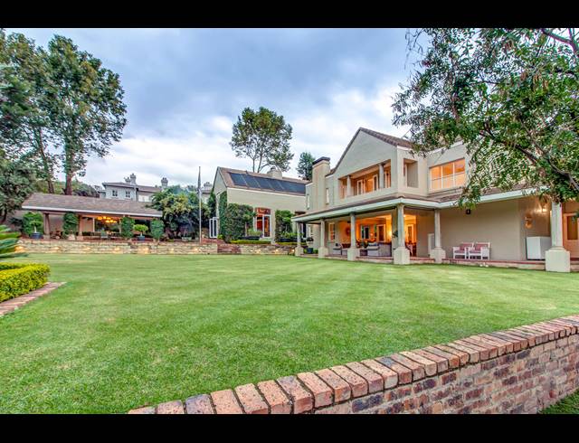 5 BEDROOM HOUSE FOR SALE IN DAINFERN VALLEY ESTATE